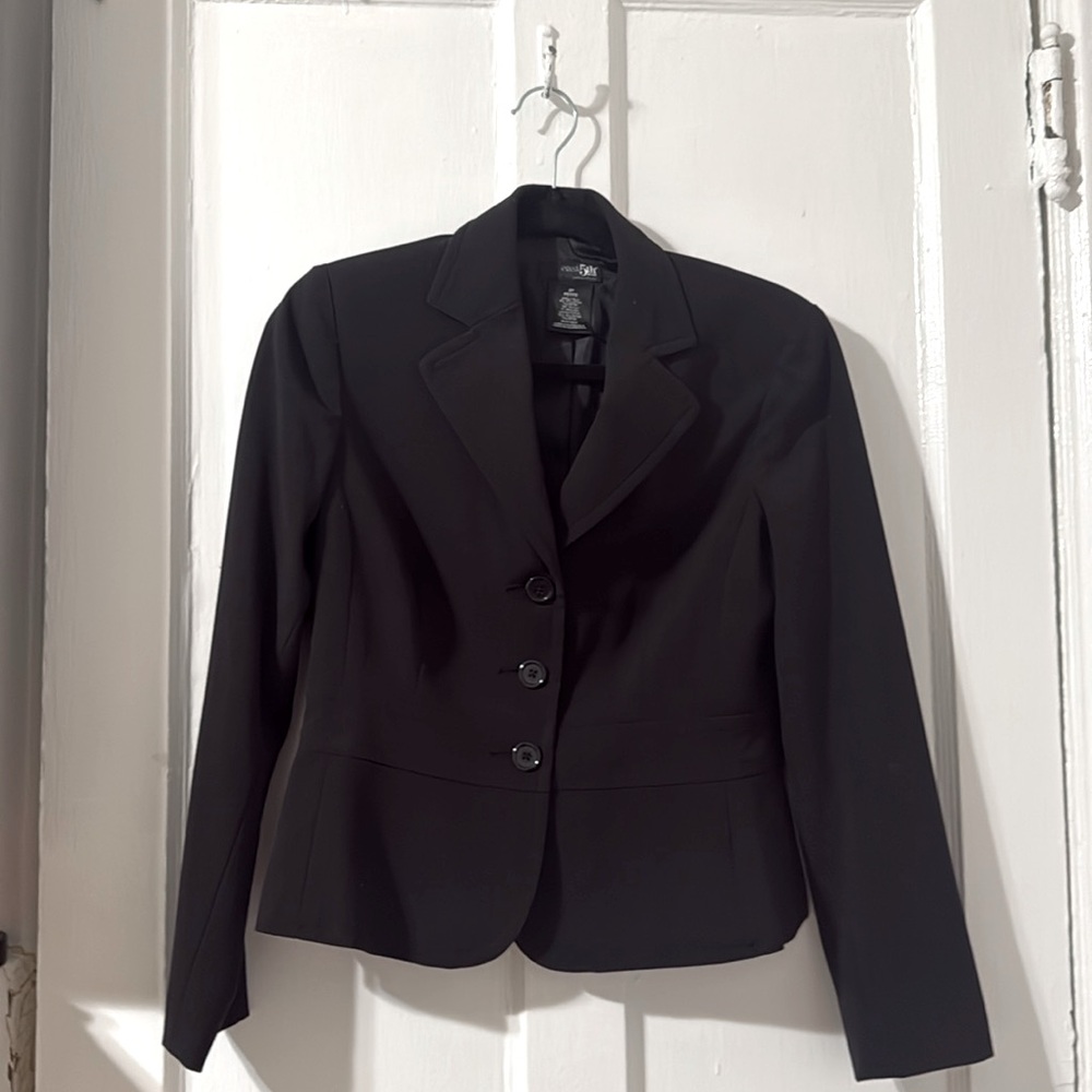 East 5th Petite Essentials Size 2P Black Blazer